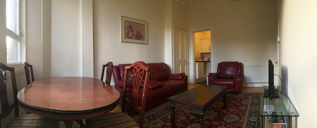 Menzies Apartments Edinburgh Bagian luar foto
